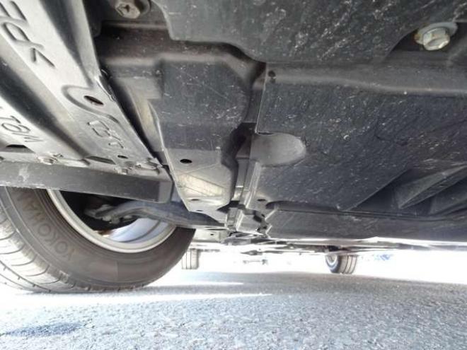 カローラツーリング　1.8 ハイブリッド S E-Four 4WD　本州仕入　ハイブリッド保証2年/走行距離無制限　4WD　トヨタセーフティセンス　9インチディスプレイオーディオ　地デジ　バックカメラ　前席シートヒーター　ステアリングヒーター　ブレーキホールド 1800