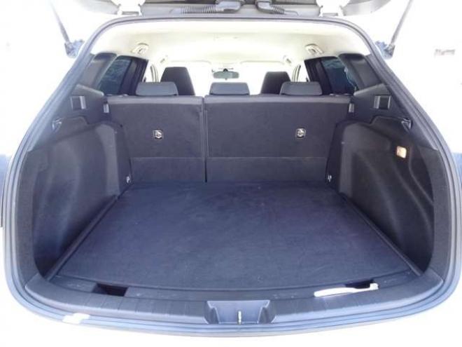 カローラツーリング　1.8 ハイブリッド S E-Four 4WD　本州仕入　ハイブリッド保証2年/走行距離無制限　4WD　トヨタセーフティセンス　9インチディスプレイオーディオ　地デジ　バックカメラ　前席シートヒーター　ステアリングヒーター　ブレーキホールド 1800