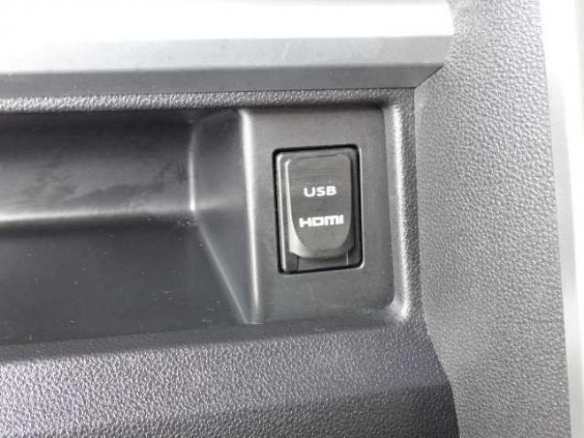 タントカスタム RS トップエディション SAII 4WD　保証1年/走行距離無制限　4WD　ワンオーナー　衝突軽減ブレーキシステム　両側パワースライドドア　純正ナビ　地デジ　バックカメラ　HDMI入力　純正エンジンスターター　LEDヘッドライト　ハーフレザーシート 660