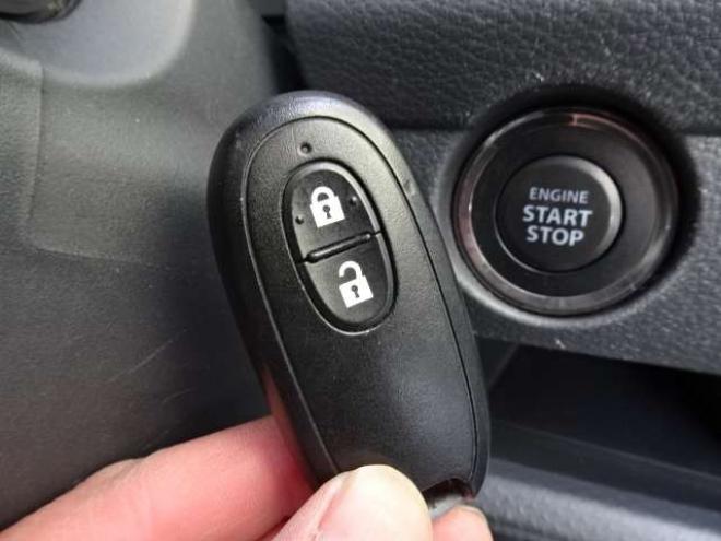 ハスラーX 4WD　保証1年/走行距離無制限　4WD　レーダーブレーキシステム　ヒルディセントコントロール　社外ナビ　TV　アイドリングストップ　シートヒーター　プッシュスタート　スマートキー　HID　ミラーヒーター 660