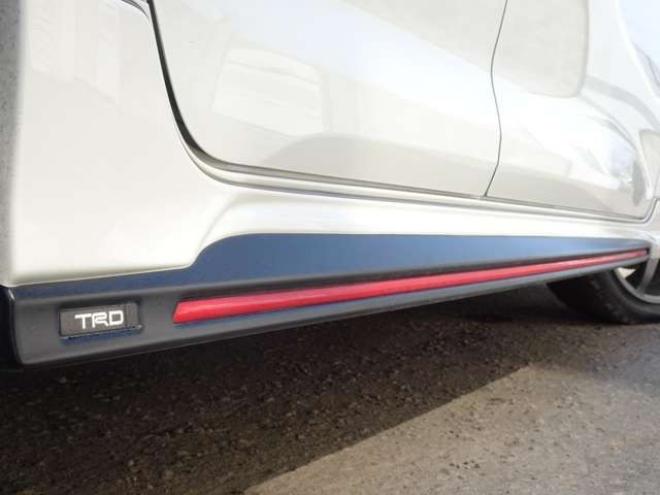 カローラスポーツ 1.2 G Z 4WD　保証1年/走行距離無制限　4WD　トヨタセーフティセンス　　TRDエアロ 純正9インチナビ 地デジ バックカメラ ブラインドスポットモニター　ヘッドアップディスプレイ　ハーフレザー　ステアリングヒーター 冬タイヤ付 1200