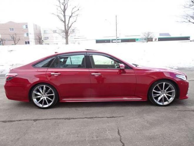 クラウンハイブリッド 2.5 RS アドバンス Four 4WD　保証付2年/走行距離無制限　4WD　ローダウン　クレンツェ20AW　サンルーフ BCM セーフティセンスLEDヘッドライト　メーカーナビ　全方位カメラ　純正エンジンスターター ハーフレザーシート　デジタルインナーミラー 2500