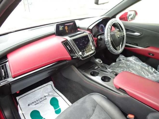 クラウンハイブリッド 2.5 RS アドバンス Four 4WD　保証付2年/走行距離無制限　4WD　ローダウン　クレンツェ20AW　サンルーフ BCM セーフティセンスLEDヘッドライト　メーカーナビ　全方位カメラ　純正エンジンスターター ハーフレザーシート　デジタルインナーミラー 2500