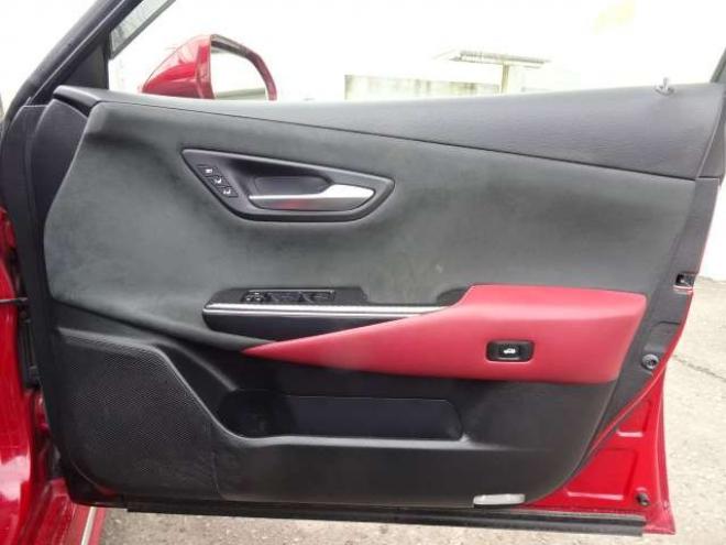 クラウンハイブリッド 2.5 RS アドバンス Four 4WD　保証付2年/走行距離無制限　4WD　ローダウン　クレンツェ20AW　サンルーフ BCM セーフティセンスLEDヘッドライト　メーカーナビ　全方位カメラ　純正エンジンスターター ハーフレザーシート　デジタルインナーミラー 2500