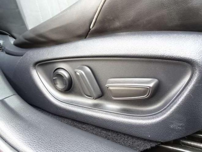 クラウンハイブリッド 2.5 RS アドバンス Four 4WD　保証付2年/走行距離無制限　4WD　ローダウン　クレンツェ20AW　サンルーフ BCM セーフティセンスLEDヘッドライト　メーカーナビ　全方位カメラ　純正エンジンスターター ハーフレザーシート　デジタルインナーミラー 2500