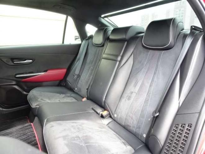 クラウンハイブリッド 2.5 RS アドバンス Four 4WD　保証付2年/走行距離無制限　4WD　ローダウン　クレンツェ20AW　サンルーフ BCM セーフティセンスLEDヘッドライト　メーカーナビ　全方位カメラ　純正エンジンスターター ハーフレザーシート　デジタルインナーミラー 2500