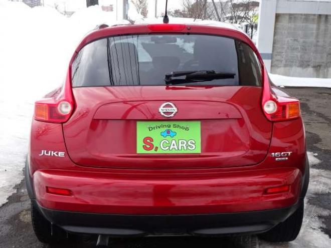 ジューク1.6 16GT FOUR タイプV 4WD　保証1年/走行距離無制限　切替4WD　純正ナビ　地デジ　バックカメラ　純正エンジンスターター　インテリジェントキー　プッシュスタート 1600