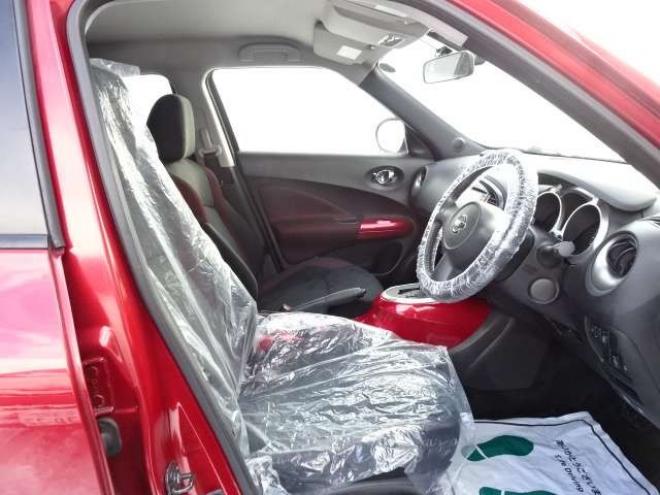 ジューク1.6 16GT FOUR タイプV 4WD　保証1年/走行距離無制限　切替4WD　純正ナビ　地デジ　バックカメラ　純正エンジンスターター　インテリジェントキー　プッシュスタート 1600