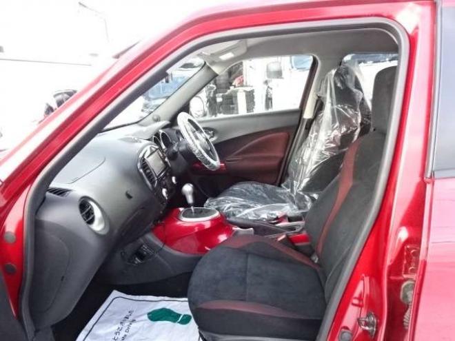 ジューク1.6 16GT FOUR タイプV 4WD　保証1年/走行距離無制限　切替4WD　純正ナビ　地デジ　バックカメラ　純正エンジンスターター　インテリジェントキー　プッシュスタート 1600