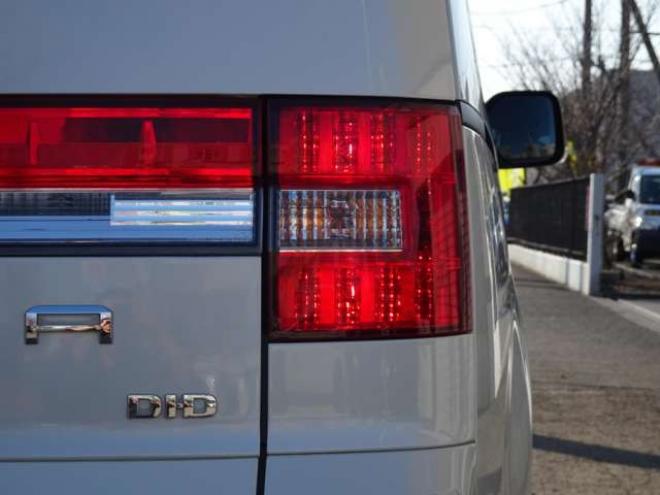 デリカD：5 2.2 D パワーパッケージ ディーゼルターボ 4WD　本州車　保証1年/走行距離無制限　4WD　ディーゼルターボ　両側パワースライドドア　MLJ/XTREME16インチアルミ　純正HID　スマートキー　ビルトインETC　中古冬タイヤ付き　前席シートヒーター 2300