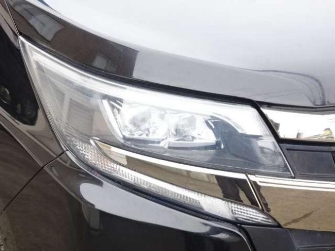 ノア2.0 Si 4WD　本州仕入　保証1年/走行距離無制限　4WD　ワンオーナー　セーフティセンス　両側パワースライドドア　ALPINE　ビッグX11型ナビ　地デジ　バックカメラ　11.4型フリップダウンモニター　ETC　LEDヘッドライト 2000