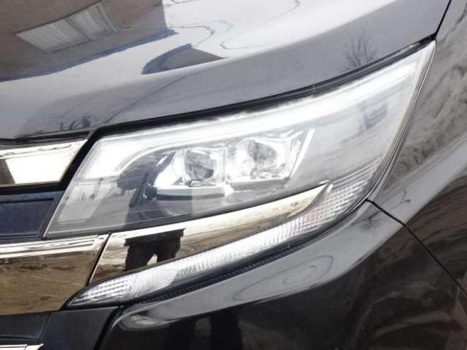 ノア2.0 Si 4WD　本州仕入　保証1年/走行距離無制限　4WD　ワンオーナー　セーフティセンス　両側パワースライドドア　ALPINE　ビッグX11型ナビ　地デジ　バックカメラ　11.4型フリップダウンモニター　ETC　LEDヘッドライト 2000