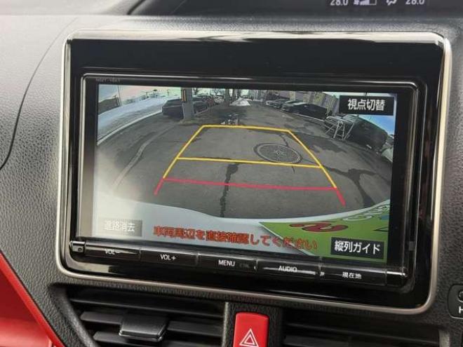 ヴォクシー2.0 ZS 4WD　本州車　保証1年/走行距離無制限　4WD　後期型　トヨタセーフティセンス　両側パワースライドドア　純正ナビ　地デジ　バックカメラ　8人乗り　社外テールレンズ　ビルトインETC　LEDヘッドライト 2000
