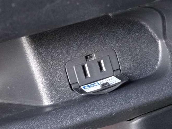 ハイエースバン2.8 スーパーGL ロング ディーゼルターボ 4WD　本州車　4WD　プッシュスタート　スマートキー　オートマチックハイビーム　ETC　MID　GRCIA　WHEEL　バックカメラ　リヤヒーター　リヤエアコン　AC100V 2800