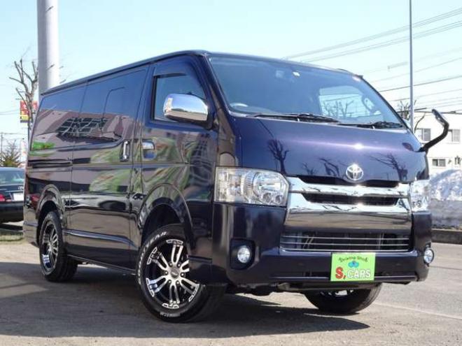 ハイエースバン3.0 スーパーGL ダークプライム ロングボディ ディーゼルターボ 4WD　本州車　4WD　3.0ディーゼルターボ　ダークプライム　新品タイミングベルト/ウォーターポンプ交換込　DELF&NASCARホワイトレタータイヤ　バックカメラ　本革巻黒木目ハンドル　メッキグリル　LEDヘッドライト ETC 3000