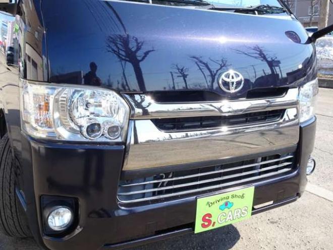 ハイエースバン3.0 スーパーGL ダークプライム ロングボディ ディーゼルターボ 4WD　本州車　4WD　3.0ディーゼルターボ　ダークプライム　新品タイミングベルト/ウォーターポンプ交換込　DELF&NASCARホワイトレタータイヤ　バックカメラ　本革巻黒木目ハンドル　メッキグリル　LEDヘッドライト ETC 3000