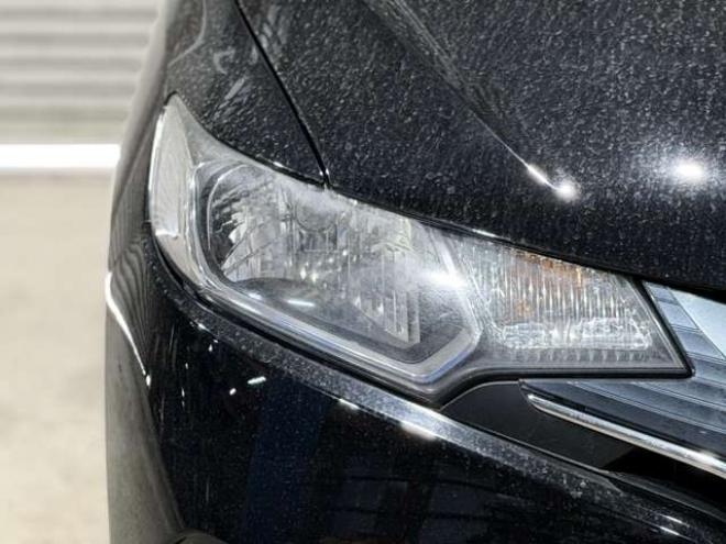 フィット1.3 13G Fパッケージ 4WD　防錆塗装4WDスマキーナビETC 1300