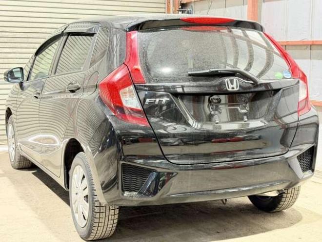 フィット1.3 13G Fパッケージ 4WD　防錆塗装4WDスマキーナビETC 1300