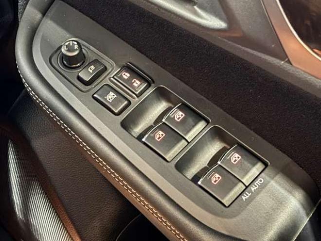 レガシィB4 2.5 4WD　防錆塗装4WDナビBカメETC 2500