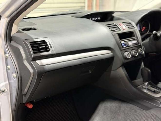 インプレッサG4 1.6 i 4WD　全塗装車防錆塗装4WDキーレスCDETC 1600