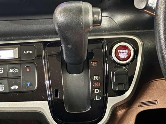 N-BOXカスタムG　防錆塗装スマキーCD 2WD 660