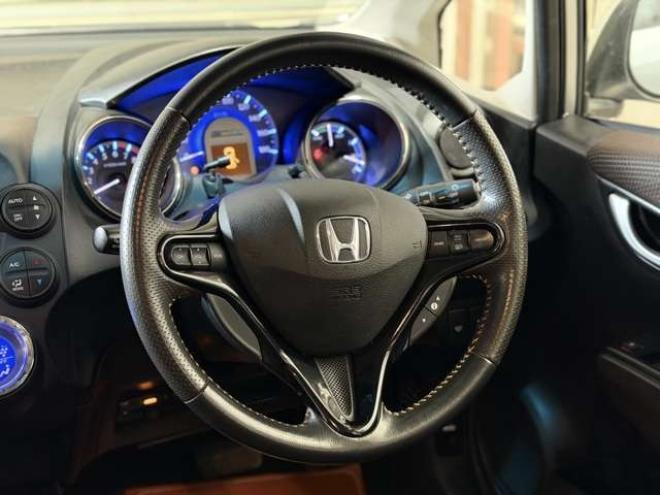 フィットシャトルハイブリッド1.3 スマートセレクション ファインライン　防錆塗装TVナビBカメETC 2WD 1300