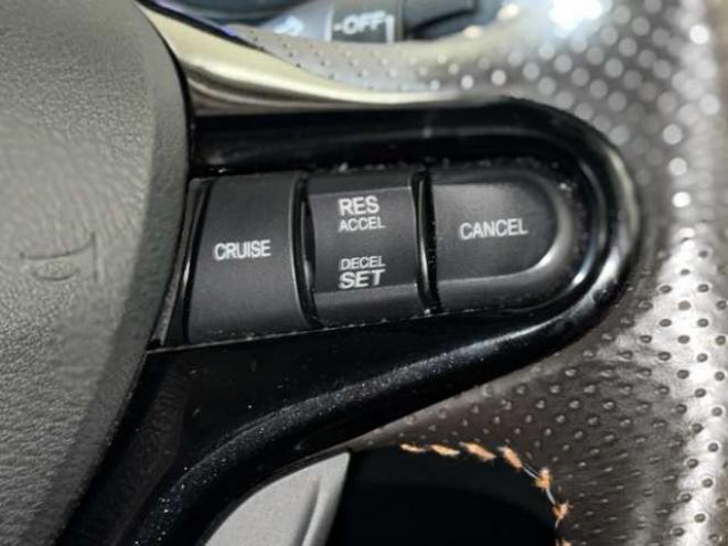 フィットシャトルハイブリッド1.3 スマートセレクション ファインライン　防錆塗装TVナビBカメETC 2WD 1300