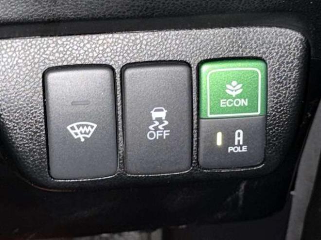 フィットシャトルハイブリッド1.3 スマートセレクション ファインライン　防錆塗装TVナビBカメETC 2WD 1300