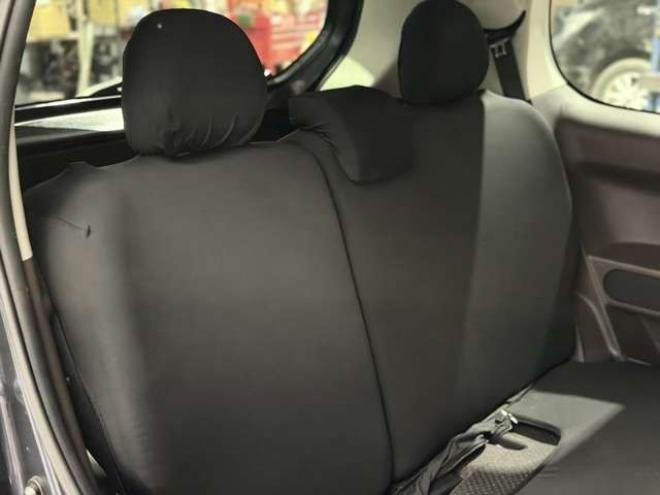 スペイド1.5 F 4WD　防錆塗装4WDキーレスTVナビBカメETC 1500