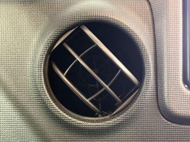 スペイド1.5 F 4WD　防錆塗装4WDキーレスTVナビBカメETC 1500