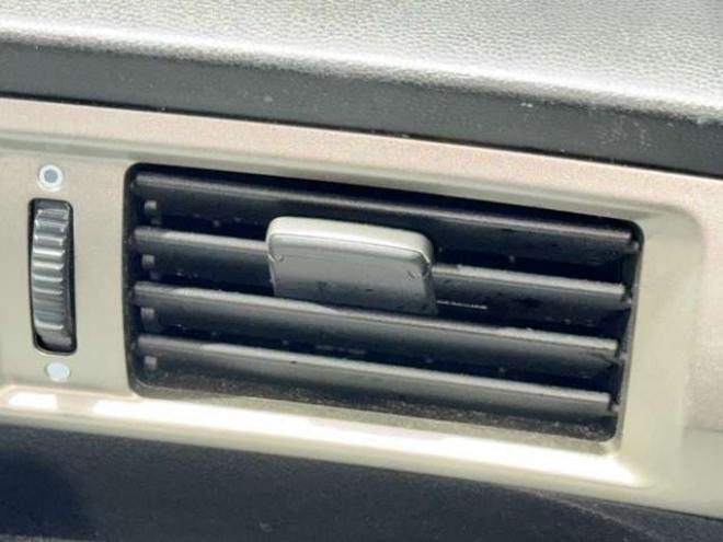 フリードスパイク1.5 G ジャストセレクション 4WD　防錆塗装4WDTVナビBカメ 1500