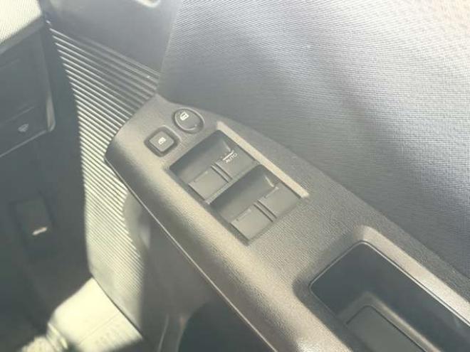 フリードスパイク1.5 G ジャストセレクション 4WD　防錆塗装4WDTVナビBカメエンスタETC夏冬タイヤ 1500