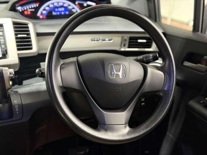 フリードスパイク1.5 G ジャストセレクション 4WD　防錆塗装4WDナビBカメETC 1500