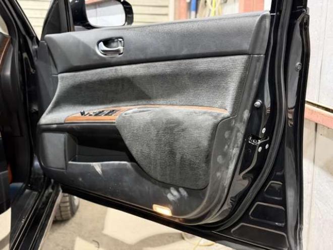 ティアナ2.5 250XE FOUR 4WD　防錆塗装4WDTVナビBカメETC夏冬タイヤ 2500