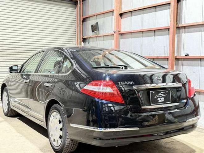 ティアナ2.5 250XE FOUR 4WD　防錆塗装4WDTVナビBカメETC夏冬タイヤ 2500