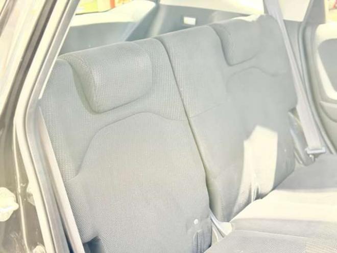 フィットハイブリッド1.3　防錆塗装キーレスCDETC 2WD 1300