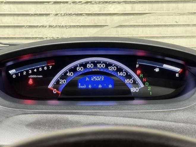 フリードスパイク1.5 G ジャストセレクション 4WD　防錆塗装4WDキーレスTVナビ 1500