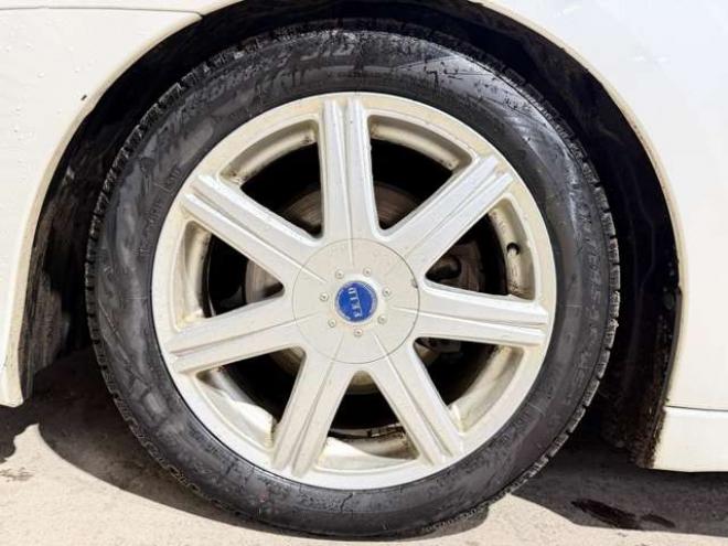 レガシィワゴン2.5 i Lパッケージ リミテッド 4WD　防錆塗装4WDTVナビBカメETC夏冬タイヤ 2500