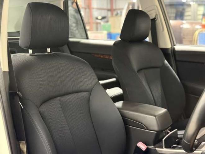 レガシィワゴン2.5 i Lパッケージ リミテッド 4WD　防錆塗装4WDTVナビBカメETC夏冬タイヤ 2500