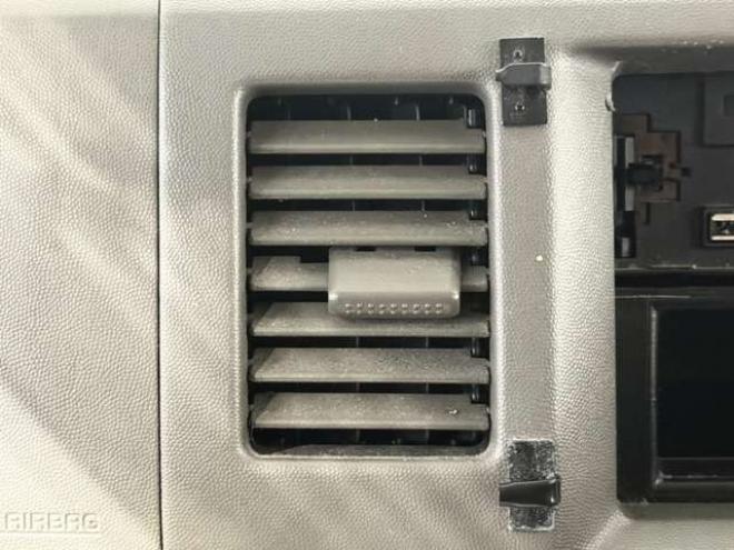 エブリィPC ハイルーフ　防錆塗装4WD夏冬タイヤ 660