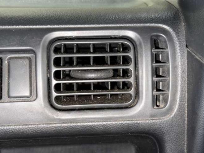 キャリーKC 3方開 4WD　全塗装車防錆塗装4WD 660