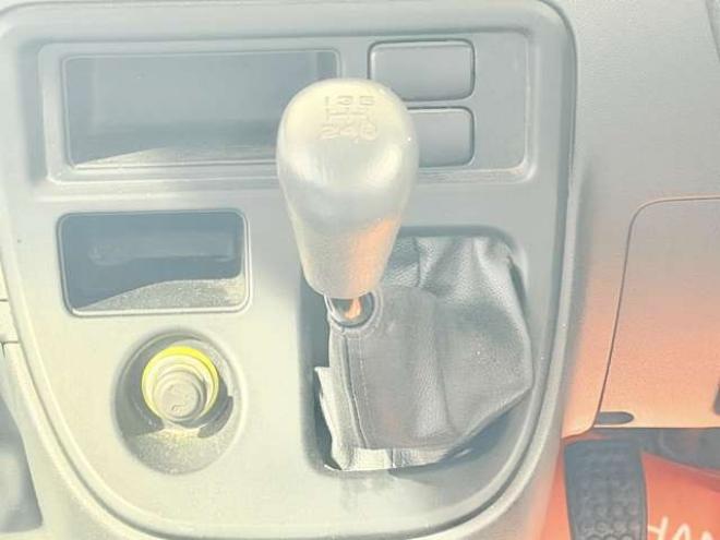 ハイゼットデッキバン 4WD　防錆塗装4WD 660