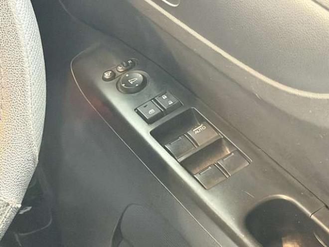 N-BOXカスタムG 4WD　防錆塗装4WDナビTVBカメ 660