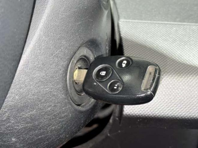 フリード1.5 フレックス エアロ 4WD　防錆塗装4WDキーレス 1500