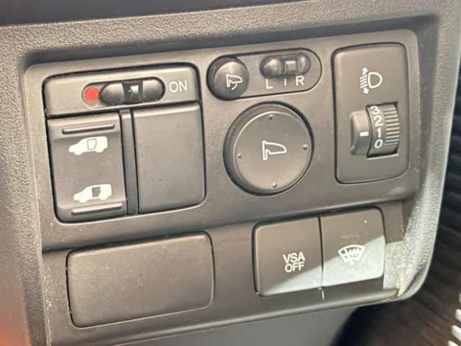 フリード1.5 フレックス エアロ 4WD　防錆塗装4WDキーレス 1500