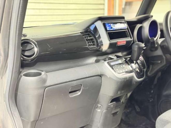 N-BOXカスタムG Lパッケージ 4WD　防錆塗装4WDスマキーCDドラレコ 660