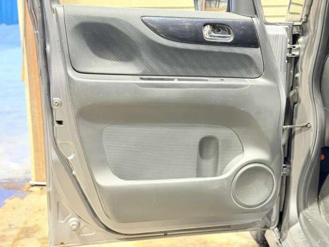 N-BOXカスタムG Lパッケージ 4WD　防錆塗装4WDスマキーCDドラレコ 660