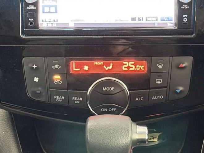 セレナ2.0 ハイウェイスター Vセレクション+Safety アドバンストセーフティ パッケージ 4WD　防錆塗装4WDTVナビBカメETC夏冬タイヤ 2000