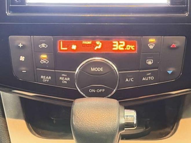 セレナ2.0 20X 4WD　防錆塗装4WDTVナビBカメETC後席モニタ 2000