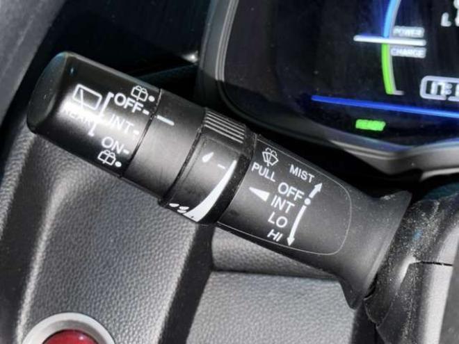 フィット1.5 ハイブリッド Fパッケージ 4WD　防錆塗装4WDエンスタCD 1500